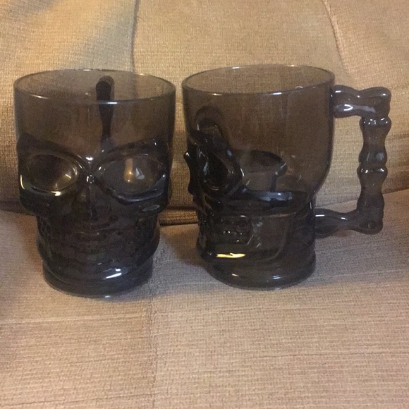 Avon Skeleton Mug Set Of 2